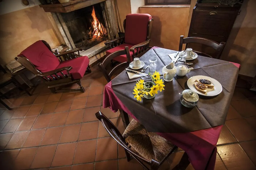 Farm stay Bio Agriturismo Aia Del Tufo Sorano  Italy